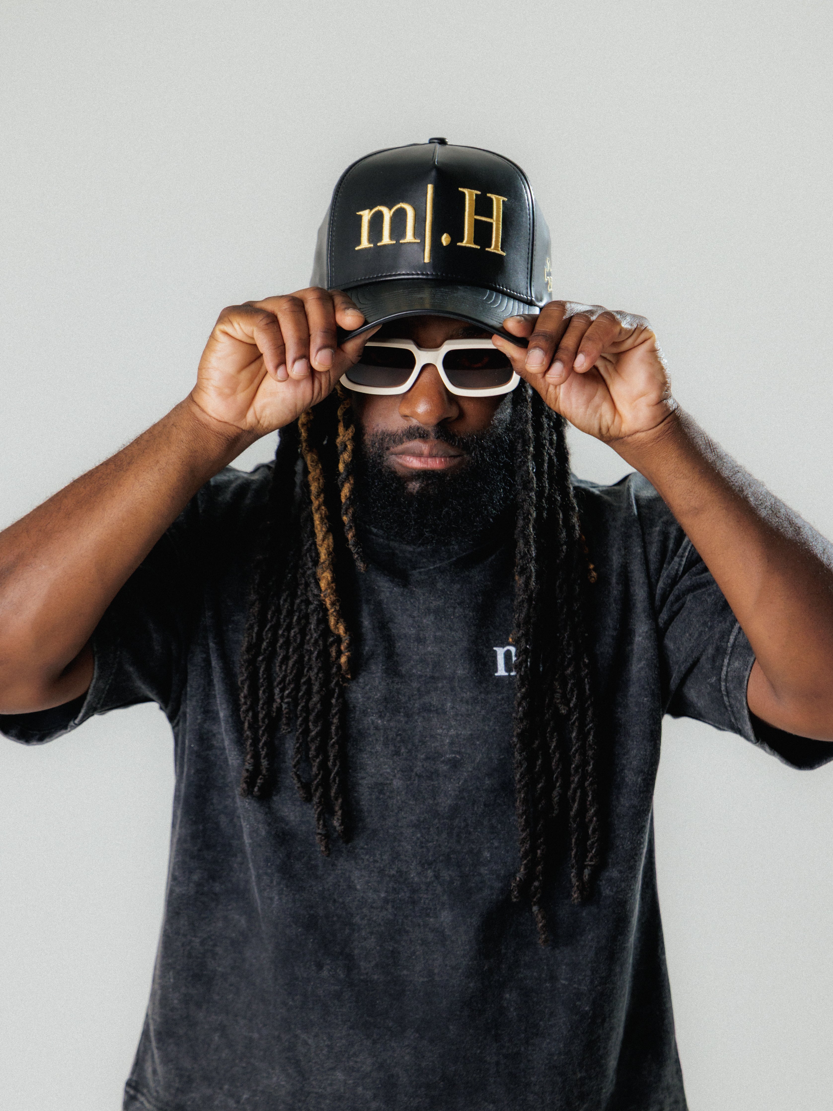 signature+.SnapBack “cosmic+.Cream”