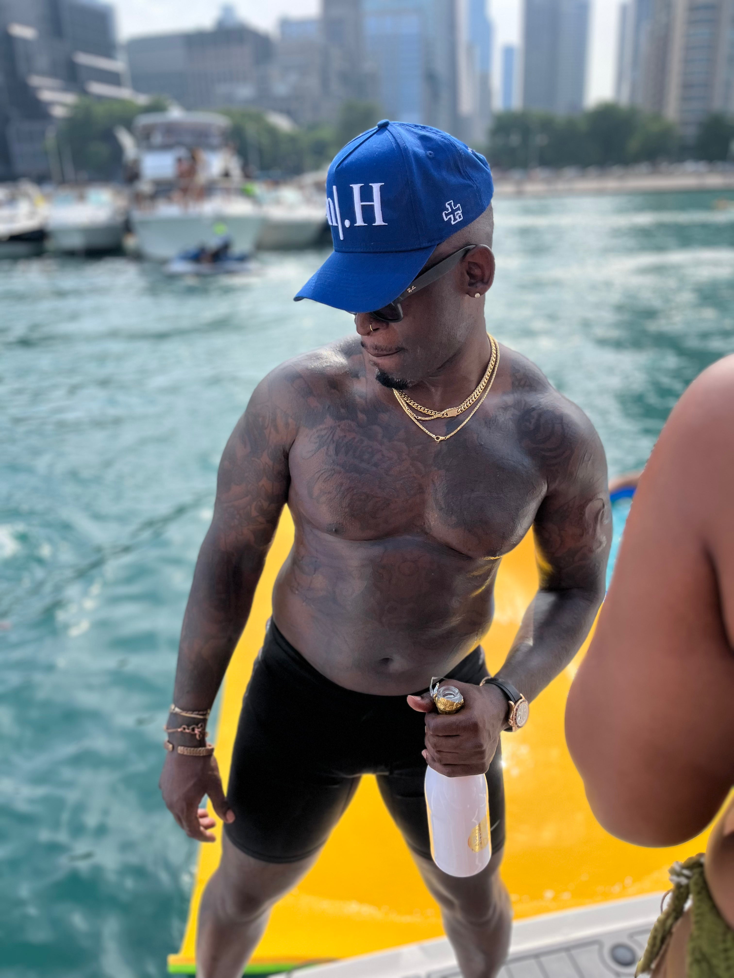 signature+.Snapback “electric boogie”