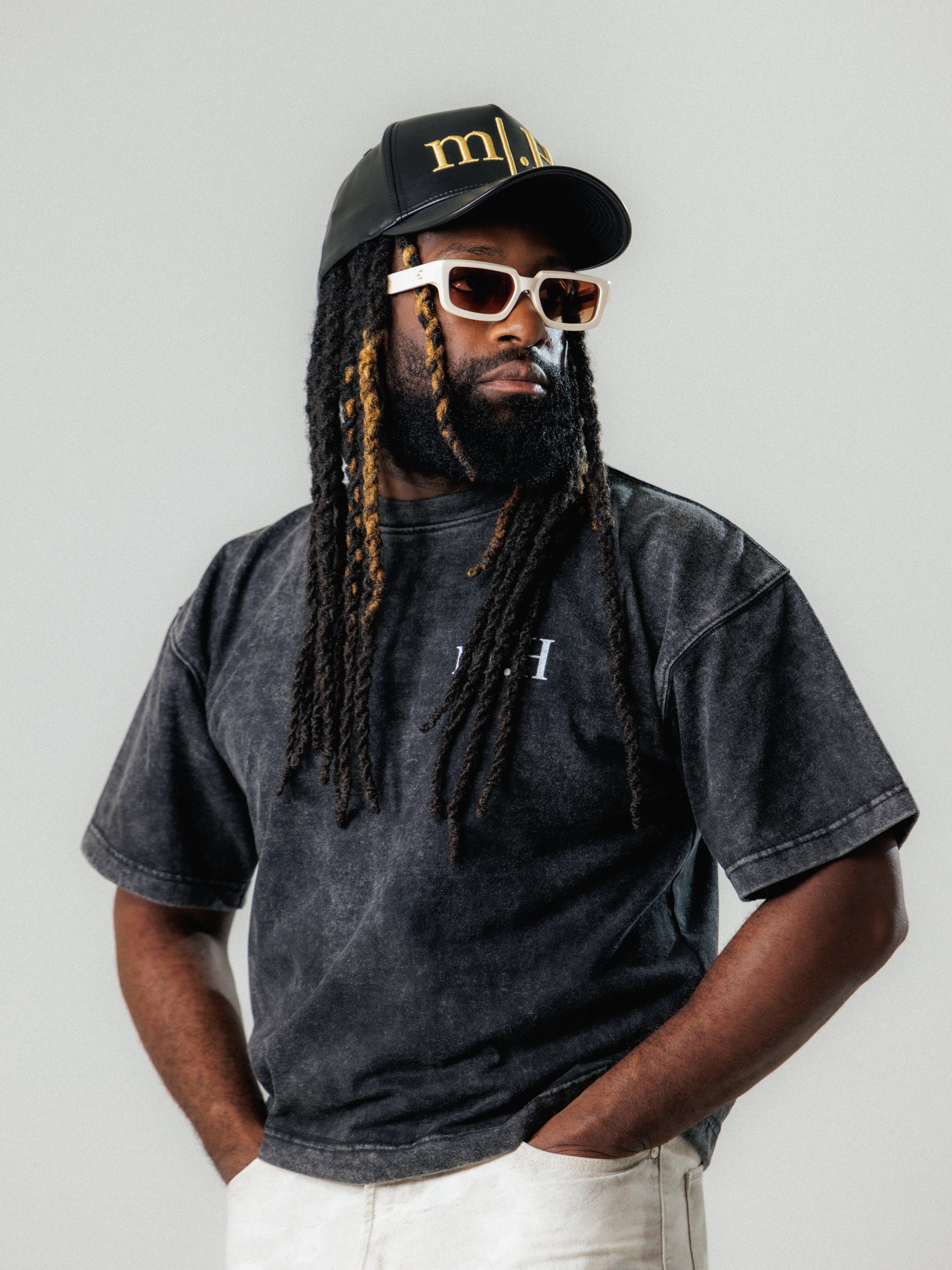 signature+.SnapBack “cosmic+.Cream”