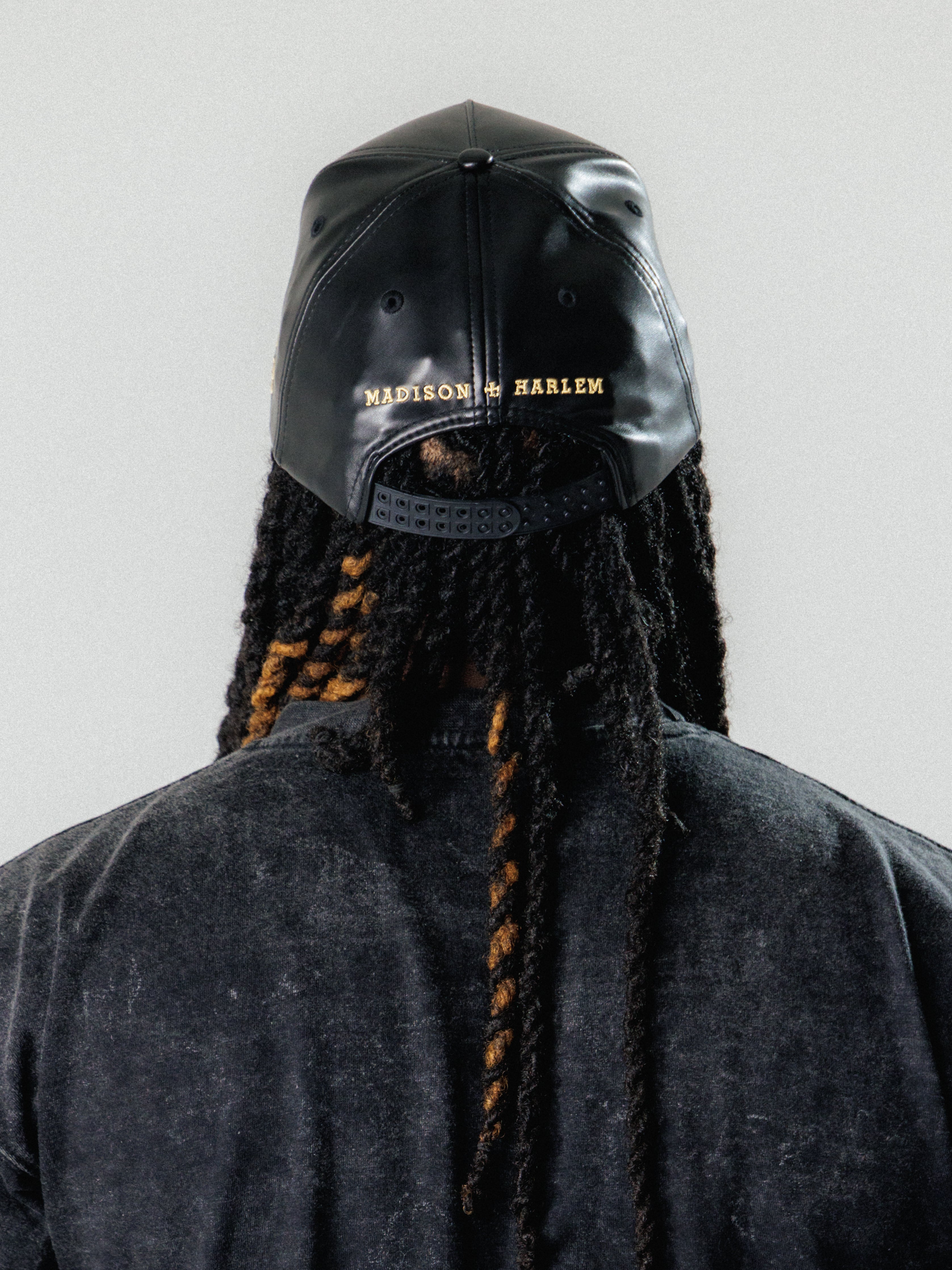 signature+.SnapBack “cosmic+.Cream”