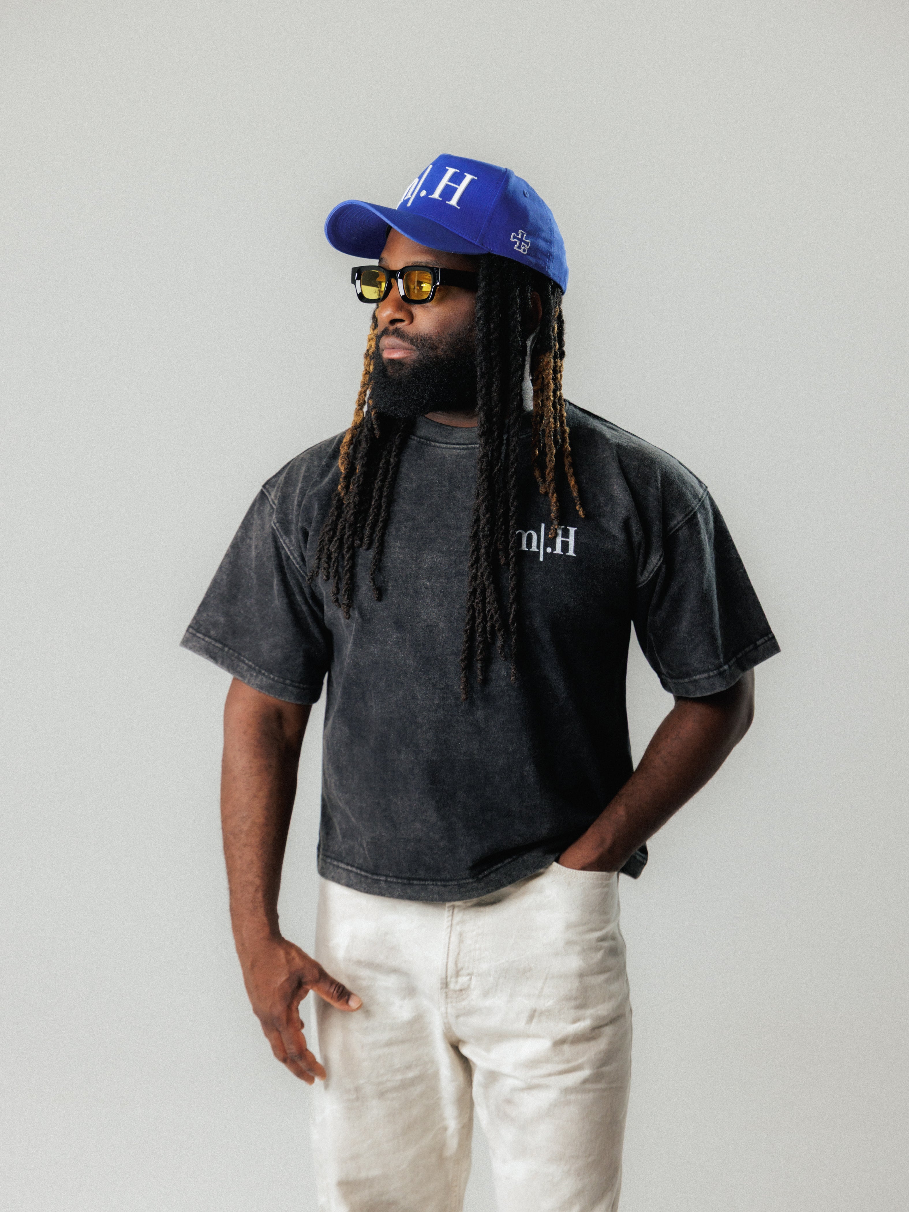 signature+.Snapback “electric boogie”